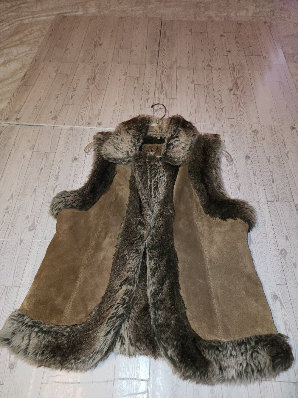 Live A Little Brown 100% Leather Vest Faux Fur Trim & Lining Size Large